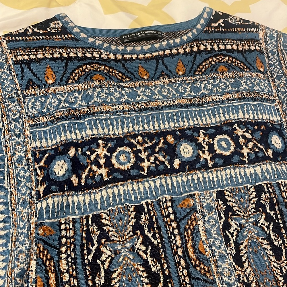 Peruvian Connection Sweater - Picture 4 of 10